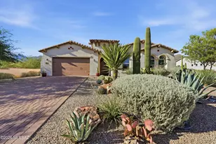 9915 E Goldsmith Pl, Tucson, AZ 85749 - Photo 3