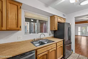 4140 E Megan Dr, Tucson, AZ 85712 - Photo 7