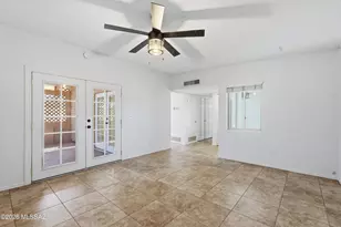 6916 N Galaxy Pl, Tucson, AZ 85741 - Photo 9