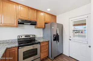 1695 W Calle Guadalajara, Tucson, AZ 85713 - Photo 17