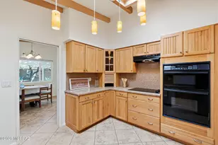 1045 W San Miguel Cir, Tucson, AZ 85704 - Photo 13