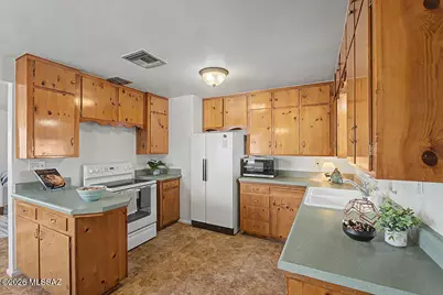 710 E Joan Place, Tucson, AZ 85719 - Photo 9