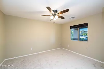 13425 N Barlassina Drive, Oro Valley, AZ 85737 - Photo 11