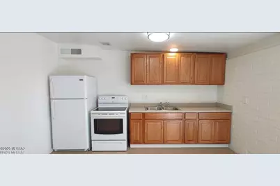 3642 E Ellington Place, Tucson, AZ 85713 - Photo 5