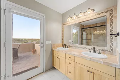 1751 E Buck Ridge Place, Tucson, AZ 85737 - Photo 33