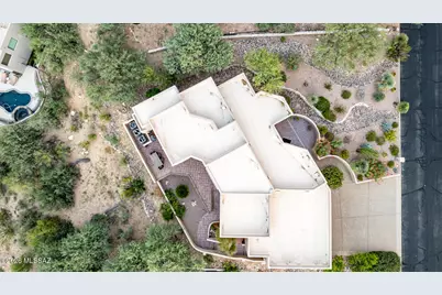 1751 E Buck Ridge Place, Tucson, AZ 85737 - Photo 37