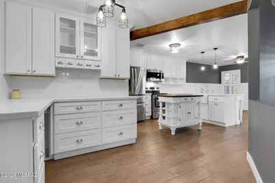 8696 N Auriga Way, Tucson, AZ 85742 - Photo 5