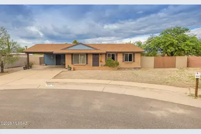 9170 N Rock Dove Place, Tucson, AZ 85742 - Photo 1