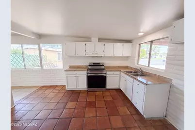 6956 E Lola Place, Tucson, AZ 85730 - Photo 3