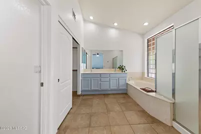 1781 W Eagle Crest Place, Tucson, AZ 85737 - Photo 15