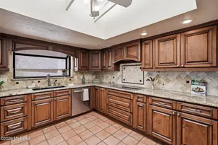 4221 N Summer Set Dr, Tucson, AZ 85750 - Photo 5