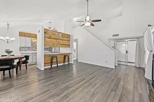 1127 W Roger Rd, Tucson, AZ 85705 - Photo 1