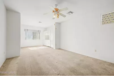 175 N Crescent Bell Drive, Green Valley, AZ 85614 - Photo 17