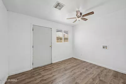 1815 S Winstel Avenue, Tucson, AZ 85713 - Photo 13