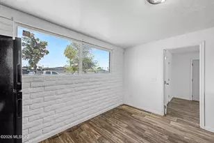 1815 S Winstel Ave, Tucson, AZ 85713 - Photo 9