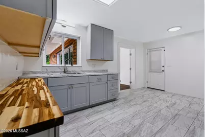 215 W Kolver Street, Nogales, AZ 85621 - Photo 11