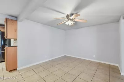 8457 E Beverly Street, Tucson, AZ 85710 - Photo 11