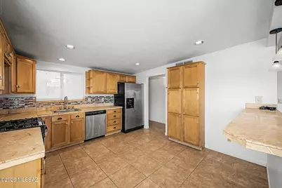 6991 E Brooks Drive, Tucson, AZ 85730 - Photo 11