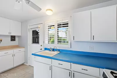 356 S Paseo Quinta #C, Green Valley, AZ 85614 - Photo 7
