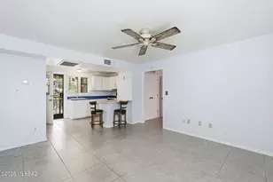 356 S Paseo Quinta, Green Valley, AZ 85614 - Photo 5