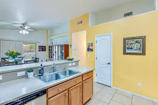 2351 W Golden Hills Rd, Tucson, AZ 85745 - Photo 9