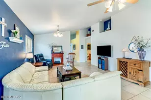 2351 W Golden Hills Rd, Tucson, AZ 85745 - Photo 7