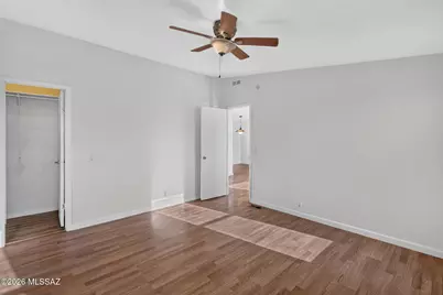 1728 W Coralbrooke Drive, Tucson, AZ 85705 - Photo 13