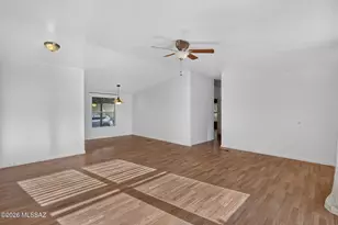 1728 W Coralbrooke Dr, Tucson, AZ 85705 - Photo 5