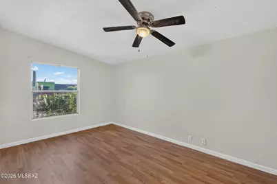1728 W Coralbrooke Drive, Tucson, AZ 85705 - Photo 17