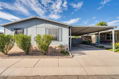 1728 W Coralbrooke Drive, Tucson, AZ 85705 - Photo 1