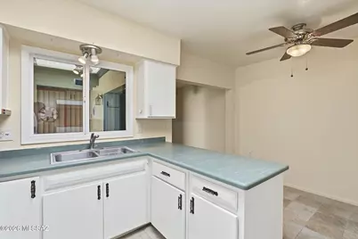 678 W Placita Nueva, Green Valley, AZ 85614 - Photo 23