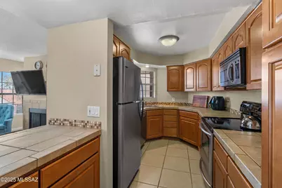 6471 N Tierra De Las Catalinas #71, Tucson, AZ 85718 - Photo 7