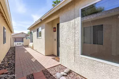 8100 N Millwheel Place, Tucson, AZ 85741 - Photo 7