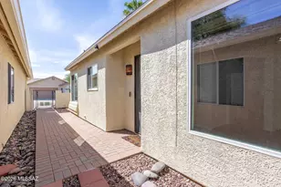 8100 N Millwheel Pl, Tucson, AZ 85741 - Photo 7