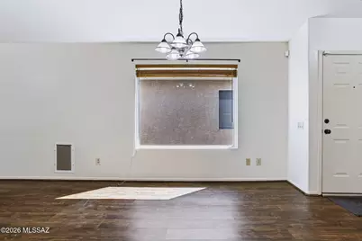 8100 N Millwheel Place, Tucson, AZ 85741 - Photo 9