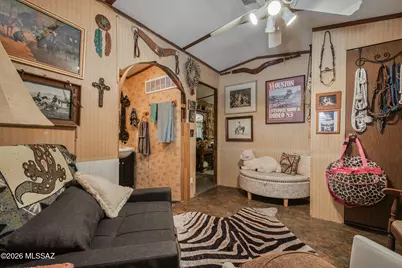 10390 W Massingale Road, Tucson, AZ 85743 - Photo 37