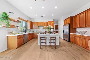 11946 N Copper Sky Pl, Oro Valley, AZ 85737 - Photo 9