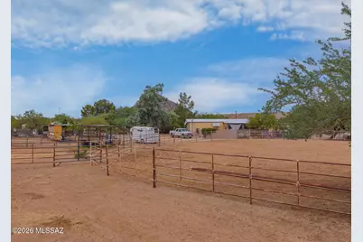 10380 W Massingale Road, Tucson, AZ 85743 - Photo 31