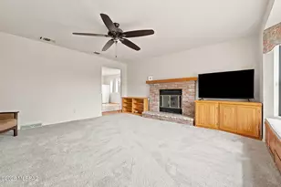 3660 W El Moraga Pl, Tucson, AZ 85745 - Photo 9