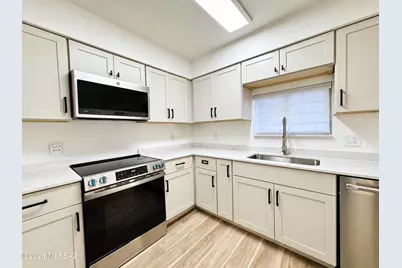 1620 N Wilmot Road #S340, Tucson, AZ 85712 - Photo 5