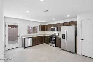 11002 S Audie Murphy Dr, Vail, AZ 85641 - Photo 7