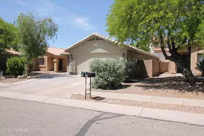 1305 N Wildcat Diers Road, Tucson, AZ 85745 - Photo 1