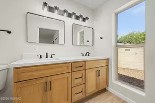 8867 E 28th St, Tucson, AZ 85710 - Photo 11