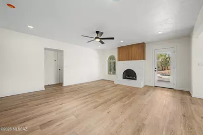 8867 E 28th Street, Tucson, AZ 85710 - Photo 9