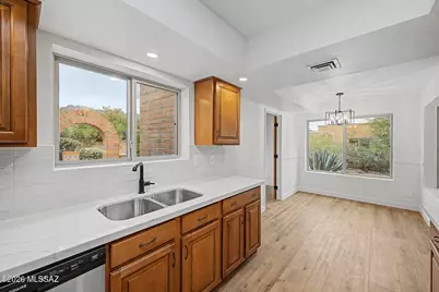 5780 Cochise Trail, Tucson, AZ 85750 - Photo 3