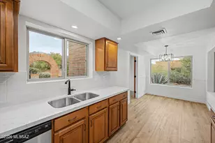 5780 Cochise Trail, Tucson, AZ 85750 - Photo 3