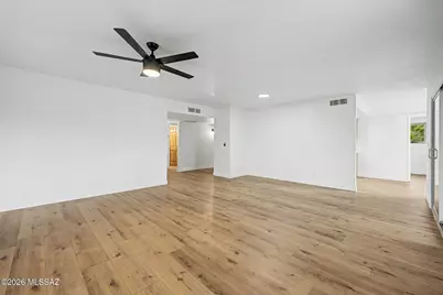 5780 Cochise Trail, Tucson, AZ 85750 - Photo 9