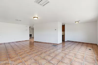 9701 W Calle Anasazi, Tucson, AZ 85735 - Photo 7