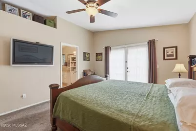 2639 W Desert Bluffs Court, Tucson, AZ 85742 - Photo 13