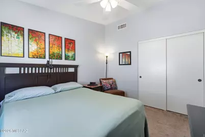 2639 W Desert Bluffs Court, Tucson, AZ 85742 - Photo 17